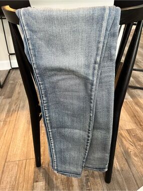 Judy Blue Light Wash Skinny Jeans